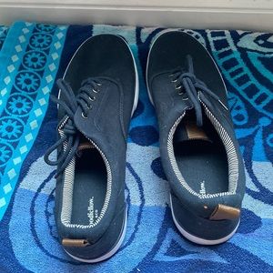 Goodfellow size 11 1/2 sneakers